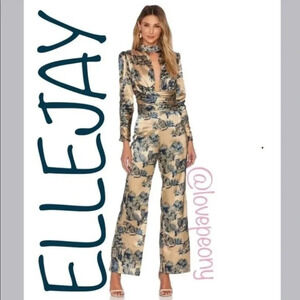 NWT ELLEJAY ASHLEY ANIMAL WIDE LEG JUMPSUIT